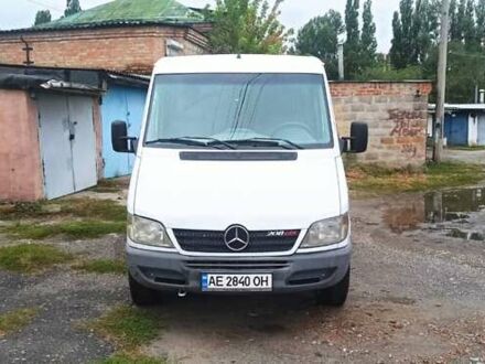 Мерседес Sprinter 2003 у Новомосковске на Automoto.ua Білий Мерседес Sprinter, об'ємом двигуна 2.15 л та пробігом 630 тис. км за 6600 $, фото 1 на Automoto.ua