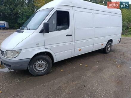 Білий Мерседес Sprinter, об'ємом двигуна 2.15 л та пробігом 300 тис. км за 8600 $, фото 1 на Automoto.ua
