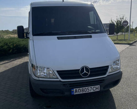 Білий Мерседес Sprinter, об'ємом двигуна 2.2 л та пробігом 400 тис. км за 7500 $, фото 1 на Automoto.ua