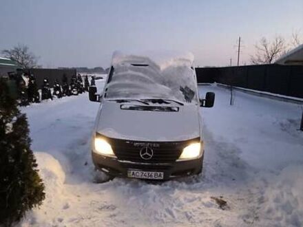 Белый Мерседес Sprinter, объемом двигателя 0 л и пробегом 340 тыс. км за 6000 $, фото 1 на Automoto.ua