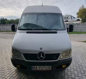 Мерседес Sprinter 2003 у Александрие на Automoto.ua Білий Мерседес Sprinter, об'ємом двигуна 2.15 л та пробігом 667 тис. км за 7000 $, фото 1 на Automoto.ua