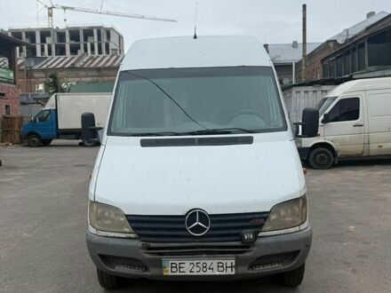 Білий Мерседес Sprinter, об'ємом двигуна 2.69 л та пробігом 678 тис. км за 10000 $, фото 1 на Automoto.ua