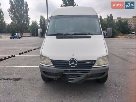 Білий Мерседес Sprinter, об'ємом двигуна 2.69 л та пробігом 950 тис. км за 13000 $, фото 1 на Automoto.ua