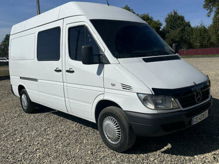 Белый Мерседес Sprinter, объемом двигателя 2.15 л и пробегом 700 тыс. км за 8000 $, фото 1 на Automoto.ua