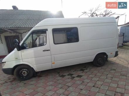 Белый Мерседес Sprinter, объемом двигателя 2.1 л и пробегом 650 тыс. км за 8500 $, фото 1 на Automoto.ua