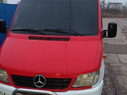 Белый Мерседес Sprinter, объемом двигателя 2.2 л и пробегом 255 тыс. км за 9100 $, фото 1 на Automoto.ua