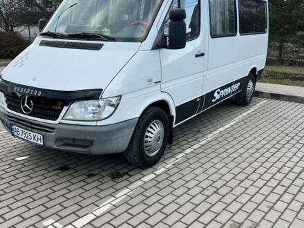 Мерседес Sprinter 2003 в Виннице на Automoto.ua Белый Мерседес Sprinter, объемом двигателя 2.7 л и пробегом 310 тыс. км за 6300 $, фото 1 на Automoto.ua