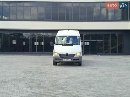 Белый Мерседес Sprinter, объемом двигателя 2.69 л и пробегом 850 тыс. км за 8500 $, фото 1 на Automoto.ua