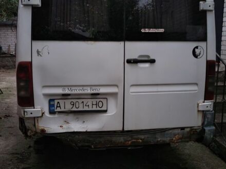 Білий Мерседес Sprinter, об'ємом двигуна 2.2 л та пробігом 100 тис. км за 5300 $, фото 1 на Automoto.ua