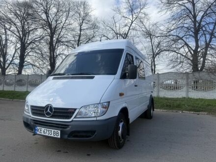 Белый Мерседес Sprinter, объемом двигателя 2.7 л и пробегом 670 тыс. км за 13500 $, фото 1 на Automoto.ua