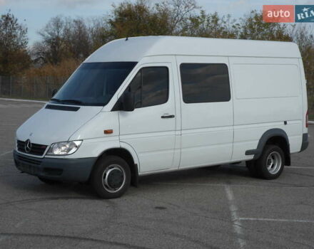 Белый Мерседес Sprinter, объемом двигателя 2.7 л и пробегом 658 тыс. км за 12800 $, фото 1 на Automoto.ua
