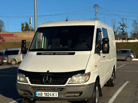 Білий Мерседес Sprinter, об'ємом двигуна 2.15 л та пробігом 713 тис. км за 6500 $, фото 1 на Automoto.ua