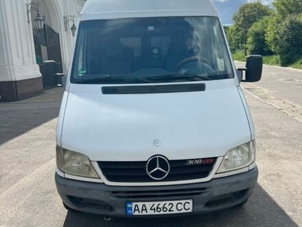 Білий Мерседес Sprinter, об'ємом двигуна 2.2 л та пробігом 392 тис. км за 9800 $, фото 1 на Automoto.ua