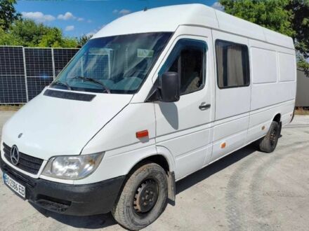 Белый Мерседес Sprinter, объемом двигателя 2.7 л и пробегом 340 тыс. км за 7823 $, фото 1 на Automoto.ua
