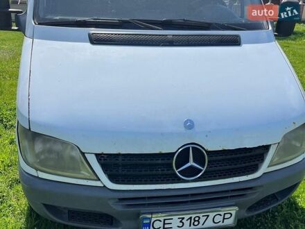 Белый Мерседес Sprinter, объемом двигателя 2.15 л и пробегом 460 тыс. км за 6200 $, фото 1 на Automoto.ua