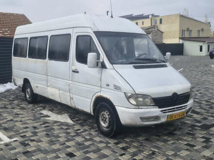 Мерседес Sprinter 2003 у Миколаєві на Automoto.ua Білий Мерседес Sprinter, об'ємом двигуна 0 л та пробігом 453 тис. км за 3800 $, фото 1 на Automoto.ua