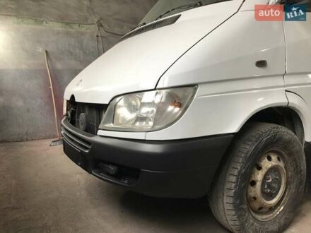 Мерседес Sprinter 2003 в Мироновке на Automoto.ua Белый Мерседес Sprinter, объемом двигателя 2.69 л и пробегом 560 тыс. км за 9500 $, фото 1 на Automoto.ua