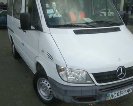 Белый Мерседес Sprinter, объемом двигателя 2.15 л и пробегом 332 тыс. км за 7000 $, фото 1 на Automoto.ua