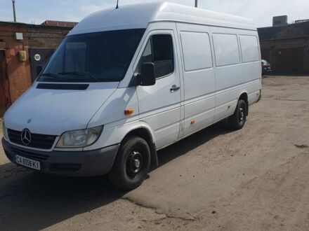 Білий Мерседес Sprinter, об'ємом двигуна 2.1 л та пробігом 373 тис. км за 7700 $, фото 1 на Automoto.ua