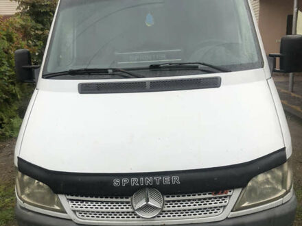 Мерседес Sprinter 2003 в Львове на Automoto.ua Белый Мерседес Sprinter, объемом двигателя 2.15 л и пробегом 600 тыс. км за 7800 $, фото 1 на Automoto.ua