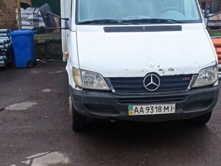 Белый Мерседес Sprinter, объемом двигателя 0 л и пробегом 500 тыс. км за 9900 $, фото 1 на Automoto.ua