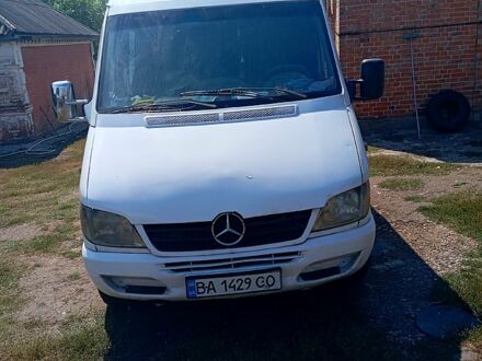 Белый Мерседес Sprinter, объемом двигателя 2.2 л и пробегом 0 тыс. км за 6000 $, фото 1 на Automoto.ua