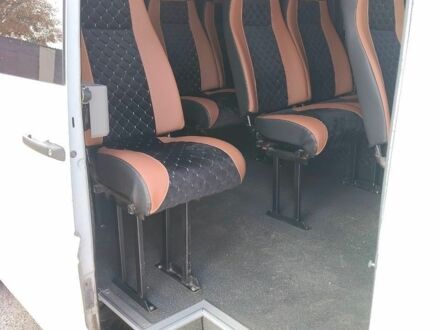 Белый Мерседес Sprinter, объемом двигателя 2.15 л и пробегом 520 тыс. км за 14500 $, фото 1 на Automoto.ua