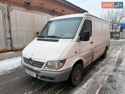 Белый Мерседес Sprinter, объемом двигателя 2.15 л и пробегом 450 тыс. км за 4800 $, фото 1 на Automoto.ua