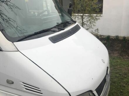 Білий Мерседес Sprinter, об'ємом двигуна 2.2 л та пробігом 500 тис. км за 4516 $, фото 1 на Automoto.ua