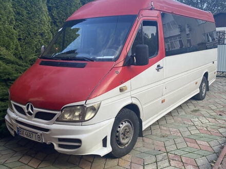 Белый Мерседес Sprinter, объемом двигателя 2.15 л и пробегом 300 тыс. км за 8199 $, фото 1 на Automoto.ua