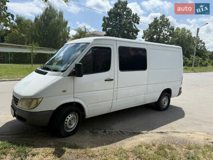 Белый Мерседес Sprinter, объемом двигателя 0 л и пробегом 333 тыс. км за 8500 $, фото 1 на Automoto.ua