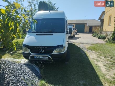 Білий Мерседес Sprinter, об'ємом двигуна 2.69 л та пробігом 500 тис. км за 8000 $, фото 1 на Automoto.ua