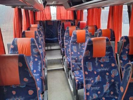 Мерседес Sprinter 2004 в Ровно на Automoto.ua Белый Мерседес Sprinter, объемом двигателя 2.69 л и пробегом 300 тыс. км за 26500 $, фото 1 на Automoto.ua