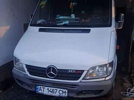 Белый Мерседес Sprinter, объемом двигателя 2.1 л и пробегом 4 тыс. км за 10500 $, фото 1 на Automoto.ua