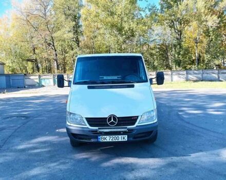 Белый Мерседес Sprinter, объемом двигателя 2.7 л и пробегом 603 тыс. км за 11900 $, фото 1 на Automoto.ua