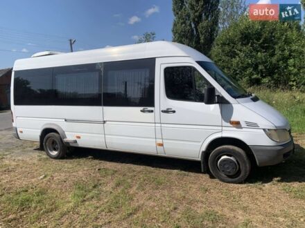 Білий Мерседес Sprinter, об'ємом двигуна 2.7 л та пробігом 220 тис. км за 17000 $, фото 1 на Automoto.ua