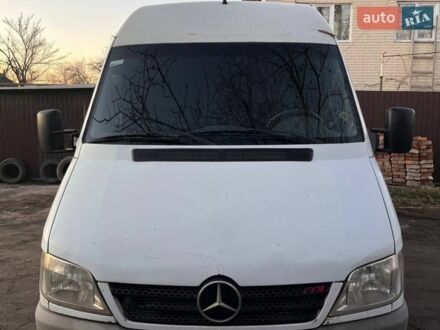 Белый Мерседес Sprinter, объемом двигателя 2.15 л и пробегом 770 тыс. км за 6500 $, фото 1 на Automoto.ua