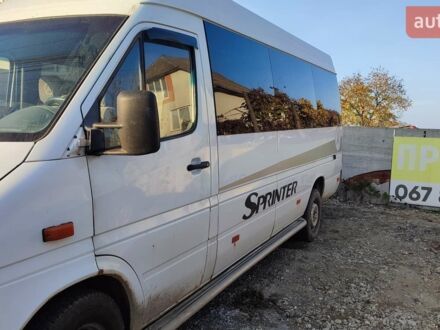 Белый Мерседес Sprinter, объемом двигателя 2.7 л и пробегом 4 тыс. км за 8800 $, фото 1 на Automoto.ua