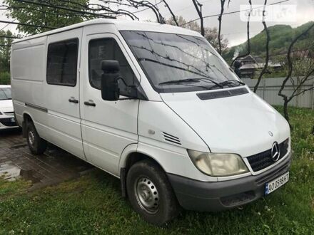 Белый Мерседес Sprinter, объемом двигателя 0 л и пробегом 212 тыс. км за 7000 $, фото 1 на Automoto.ua