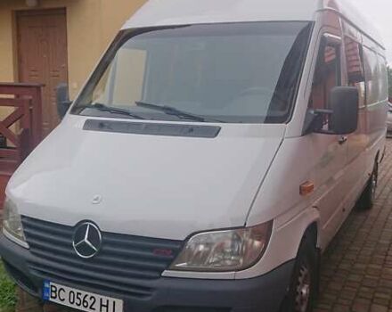 Белый Мерседес Sprinter, объемом двигателя 2.7 л и пробегом 771 тыс. км за 10800 $, фото 1 на Automoto.ua