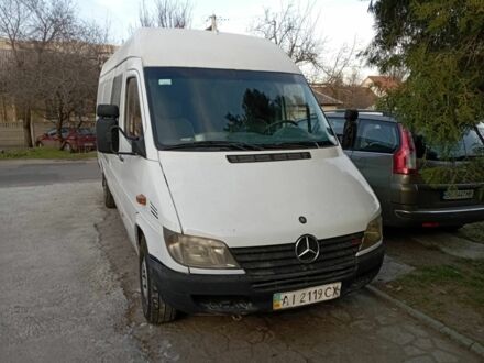 Мерседес Sprinter 2004 в Черкассах на Automoto.ua Белый Мерседес Sprinter, объемом двигателя 0 л и пробегом 550 тыс. км за 7250 $, фото 1 на Automoto.ua