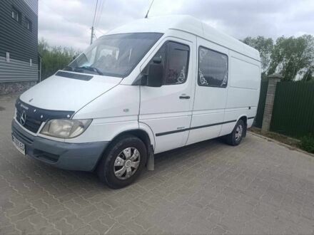 Білий Мерседес Sprinter, об'ємом двигуна 2 л та пробігом 200 тис. км за 9025 $, фото 1 на Automoto.ua