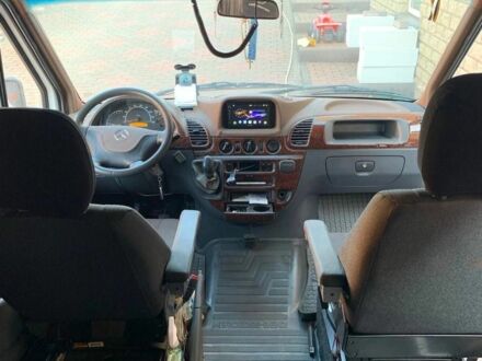 Белый Мерседес Sprinter, объемом двигателя 2.2 л и пробегом 8 тыс. км за 11000 $, фото 1 на Automoto.ua