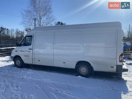 Білий Мерседес Sprinter, об'ємом двигуна 2.1 л та пробігом 500 тис. км за 8900 $, фото 1 на Automoto.ua