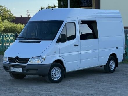 Белый Мерседес Sprinter, объемом двигателя 0 л и пробегом 285 тыс. км за 10499 $, фото 1 на Automoto.ua