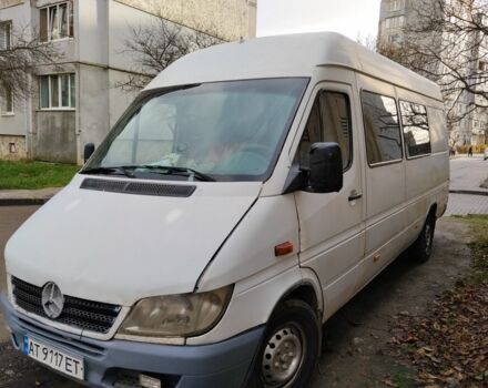Белый Мерседес Sprinter, объемом двигателя 2.1 л и пробегом 802 тыс. км за 5800 $, фото 1 на Automoto.ua