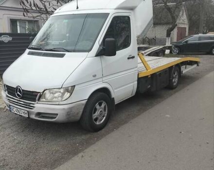 Белый Мерседес Sprinter, объемом двигателя 2.15 л и пробегом 540 тыс. км за 9500 $, фото 1 на Automoto.ua