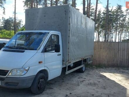 Белый Мерседес Sprinter, объемом двигателя 2.15 л и пробегом 315 тыс. км за 12700 $, фото 1 на Automoto.ua