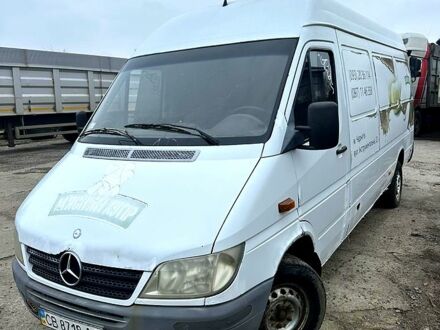 Мерседес Sprinter 2004 в Кременчуге на Automoto.ua Белый Мерседес Sprinter, объемом двигателя 22 л и пробегом 492 тыс. км за 4400 $, фото 1 на Automoto.ua
