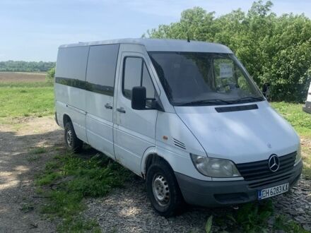Мерседес Sprinter 2004 в Черновцах на Automoto.ua Белый Мерседес Sprinter, объемом двигателя 0 л и пробегом 2 тыс. км за 2900 $, фото 1 на Automoto.ua
